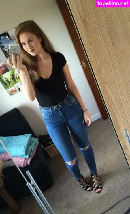 Chloe Rock OnlyFans Thumbnail #VtphZz4p1R