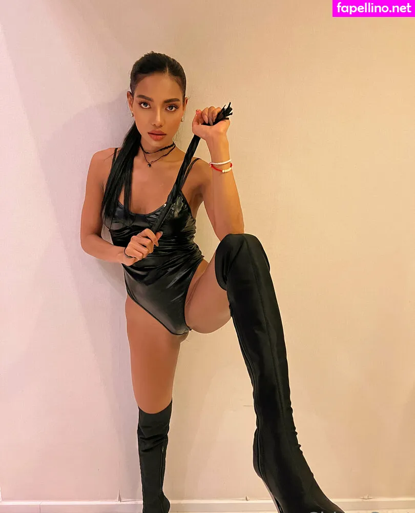 chloe.saat, chloe_saat Nude Leaked OnlyFans Photo #qNg6lK71pn