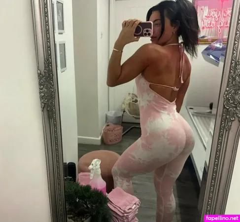 Chloe Scannell OnlyFans Thumbnail #GG6CYFqCtV