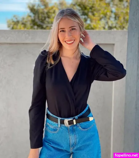 Chloe Schmidt OnlyFans Thumbnail #zsKMtCTG2X