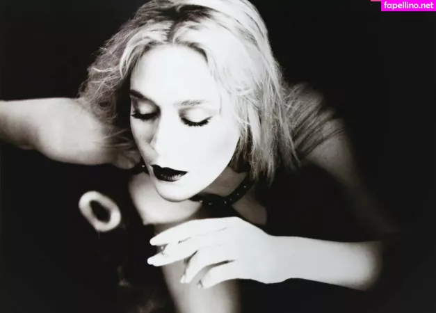 Chloe Sevigny OnlyFans Thumbnail #OvJjqrEdnu