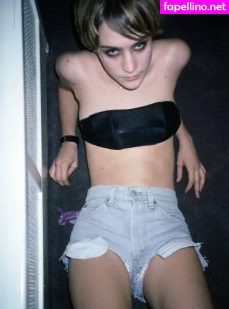 Chloe Sevigny OnlyFans Thumbnail #SAVnUWOWSH