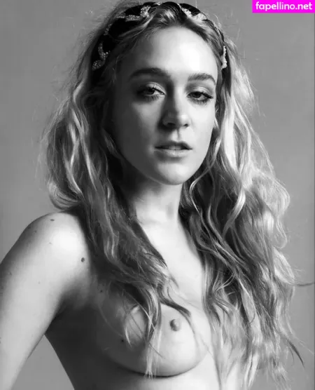 Chloe Sevigny OnlyFans Thumbnail #qfkzYdTaqs