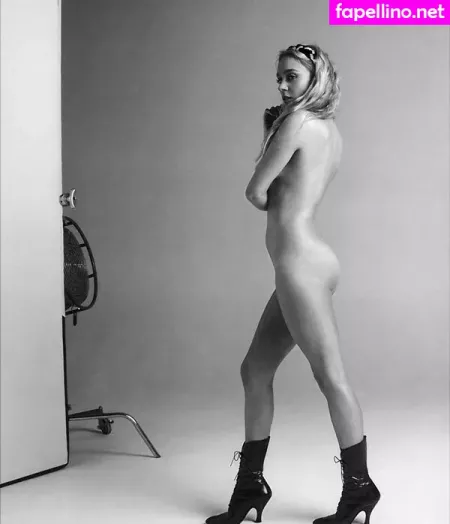 Chloe Sevigny OnlyFans Thumbnail #sx3TrDggtd