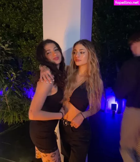 Chloe Simon OnlyFans Thumbnail #j10mtcdcX2