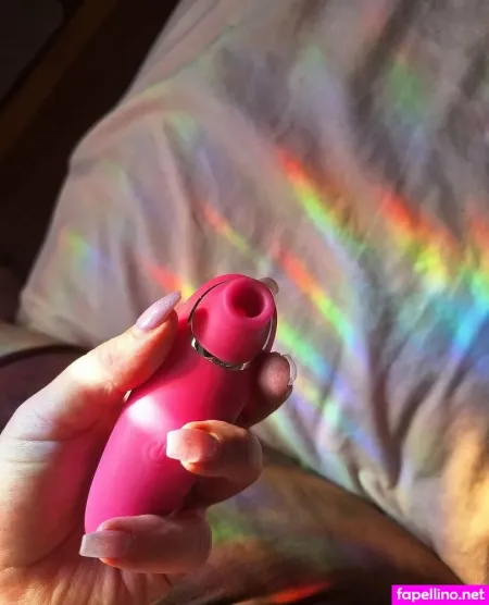 Chloe Sinclair OnlyFans Thumbnail #9ByM5QVFmb