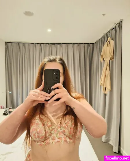 Chloe Sinclair OnlyFans Thumbnail #WR9KhcjinJ