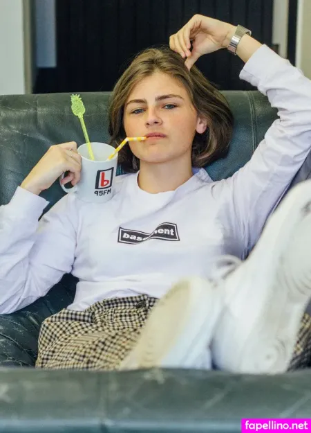 Chloe Swarbrick OnlyFans Thumbnail #JEgUDf4Kof