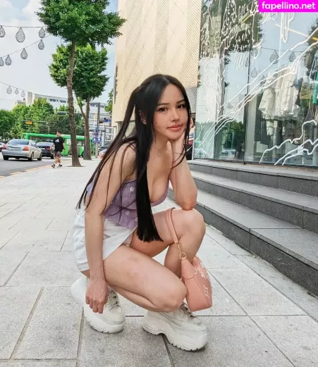 Chloe Ting OnlyFans Thumbnail #SG7XBoipYP