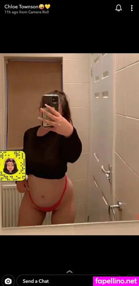 Chloe Townson OnlyFans Thumbnail #YpeAx44LJC