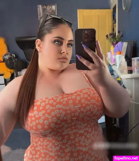 Chloe Townson OnlyFans Thumbnail #wmwIWT05QL