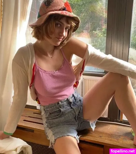 Chloe Troast OnlyFans Thumbnail #j5KWmMbe1B