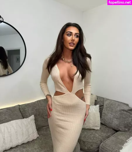 Chloe Veitch OnlyFans Thumbnail #3XmHRP3Yrw