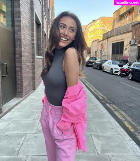 Chloe Veitch OnlyFans Thumbnail #LFfZS78oW3