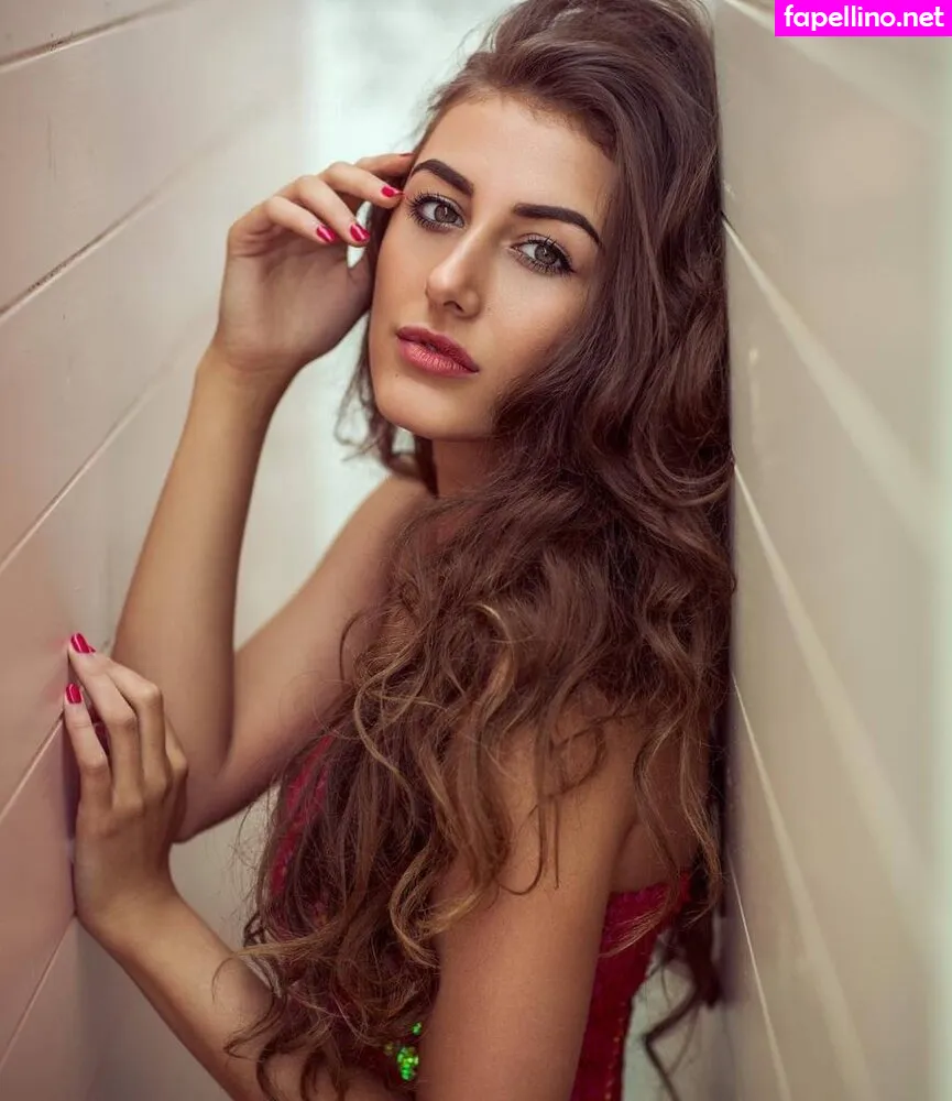 chloeveitchofficial Nude Leaked OnlyFans Photo #bV92X85ab7