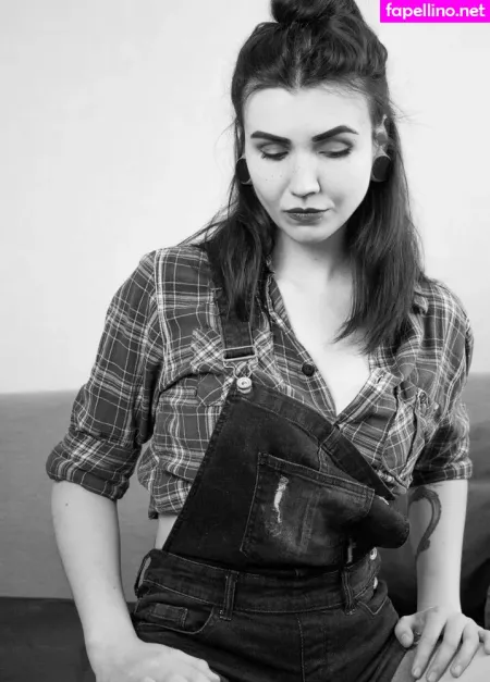 Chloe Ventura OnlyFans Thumbnail #pUBs53ZYCq