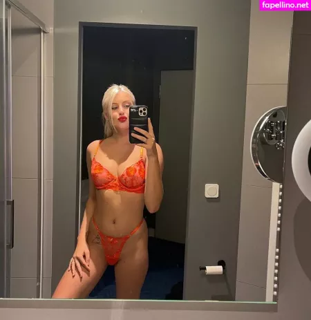 Chloe Verhagen OnlyFans Thumbnail #5ISWh8oMbS
