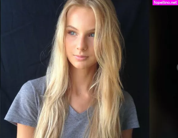 Chloe Vialaret OnlyFans Thumbnail #r3giuqYxQD