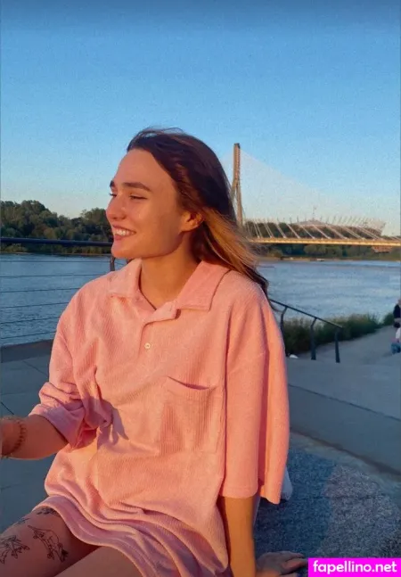 Chloe Winslow OnlyFans Thumbnail #62EARLqkNA