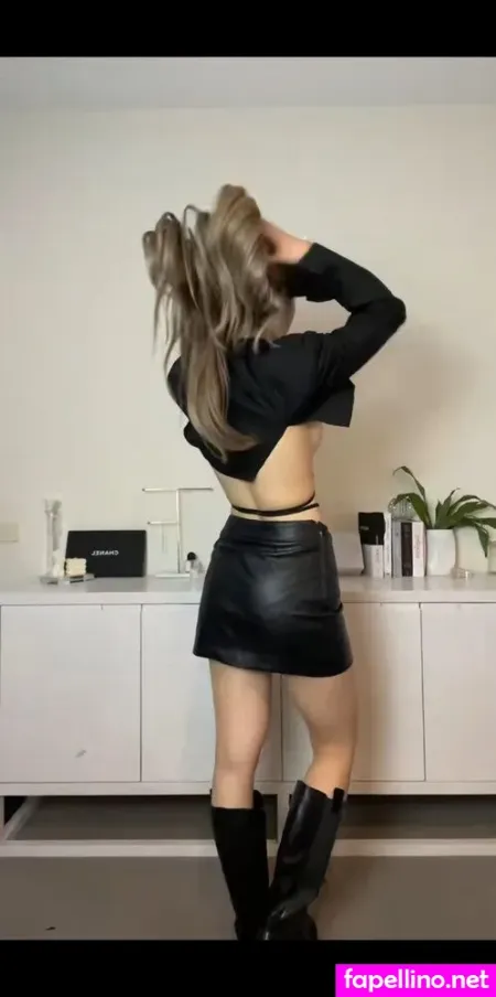 Chloe Zhu OnlyFans Thumbnail #SEkzgiLEJG