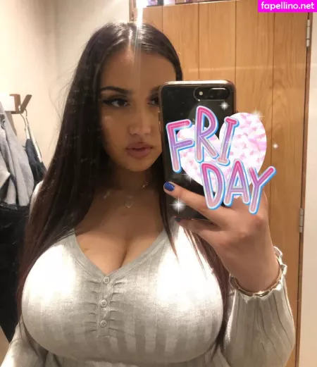 Chloe OnlyFans Thumbnail #87swCgJTUh