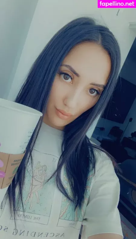 Chloeamourfree OnlyFans Thumbnail #N3hRlWBkQM