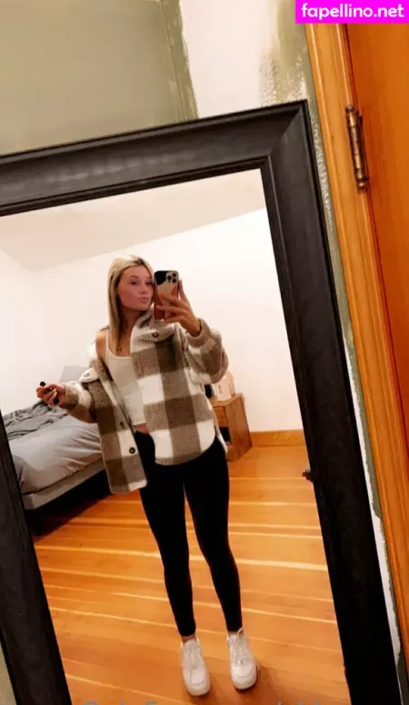 Chloeayy OnlyFans Thumbnail #mQ6UZRyyqQ