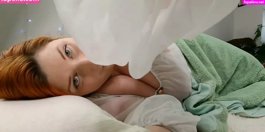 Chloeblossom 2 OnlyFans Thumbnail #bwATAPz6pV