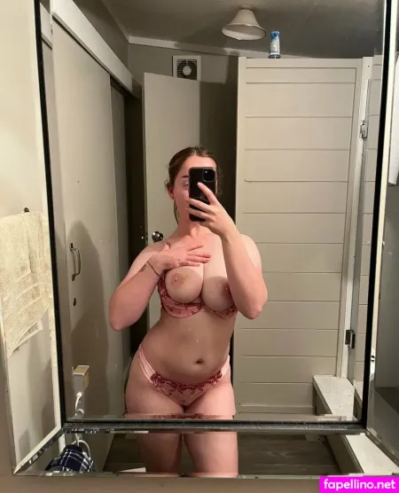 Chloebreevip OnlyFans Thumbnail #d12MOKiQG5