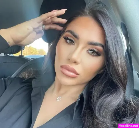 Chloebrockett 4 OnlyFans Thumbnail #tiCFuYNJFT