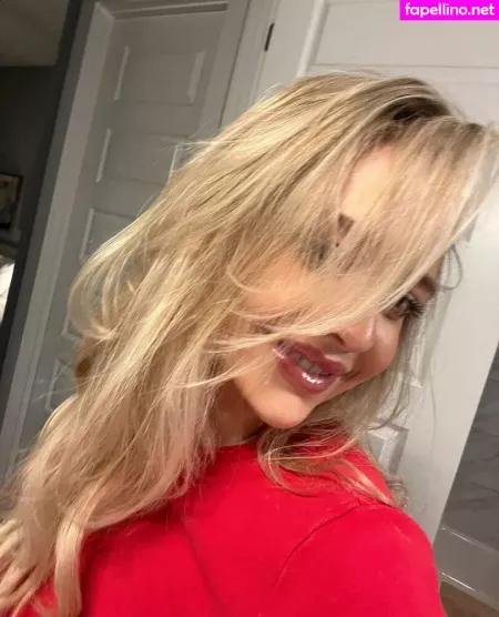 Chloecarterxoxo OnlyFans Thumbnail #FrOLuNuNzd