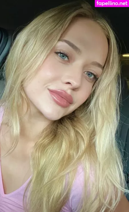 Chloecarterxoxo OnlyFans Thumbnail #YaYqiqUqDp