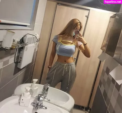Chloechoi420 OnlyFans Thumbnail #1ebi8z2OTc