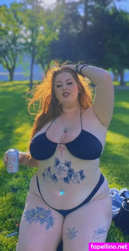 Chloeclovers OnlyFans Thumbnail #NoC43d4uBa