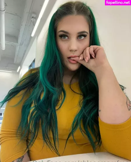 Chloecreamfree OnlyFans Thumbnail #hERYvl4DnZ