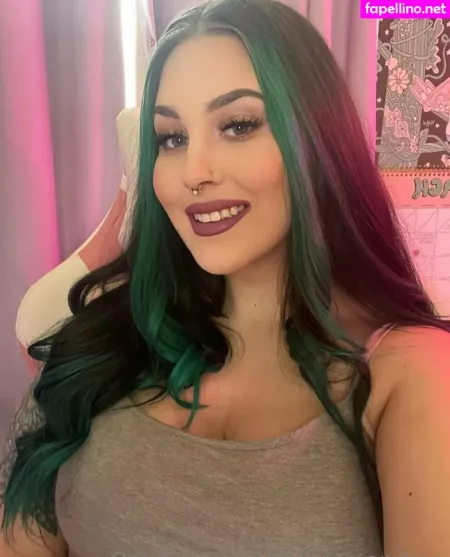 Chloecreamfree OnlyFans Thumbnail #m9bXD22d9O