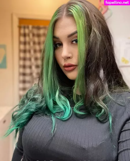 Chloecreamfree OnlyFans Thumbnail #sDDznVOyIL