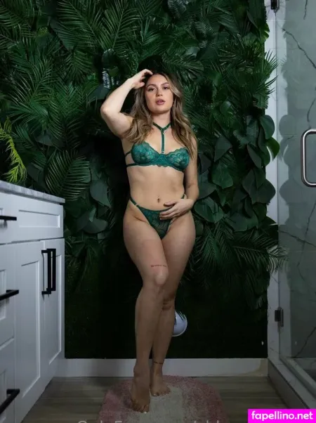 Chloecreamss OnlyFans Thumbnail #AVZWxqQh7t