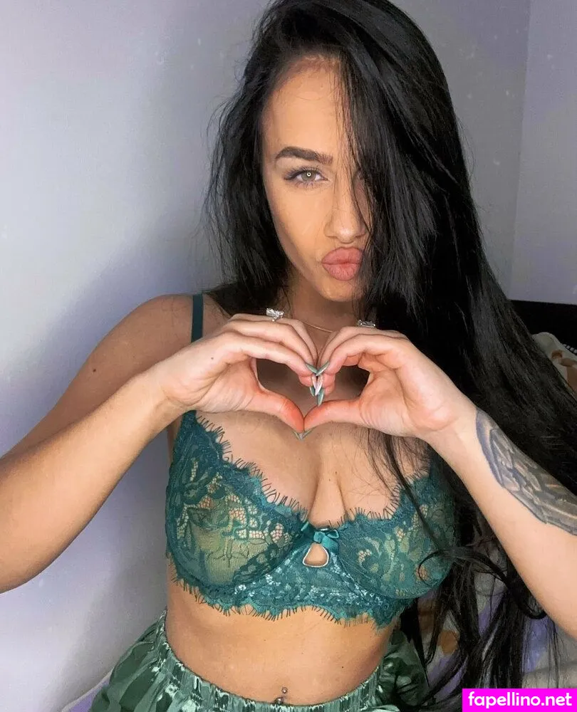 chloebbbb, chloeebu Nude Leaked OnlyFans Photo #6TEPRdwKuk