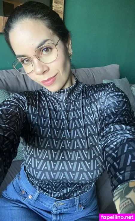 Chloeeclark OnlyFans Thumbnail #d5ZxBUiUQC