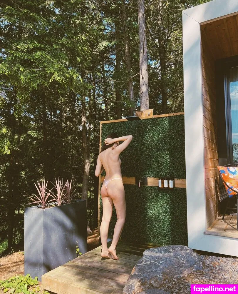 chloeeeeecreamy Nude Leaked OnlyFans Photo #80aoRjIOx1