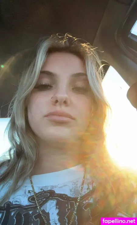 Chloeessecret OnlyFans Thumbnail #a8lHEnqTpf