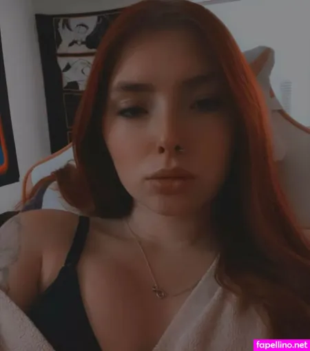 Chloeexo OnlyFans Thumbnail #QE7NICqOau