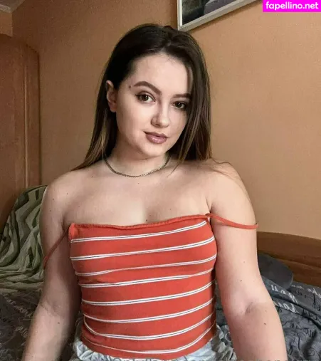 Chloehoneyyy OnlyFans Thumbnail #BQY5EQGteE