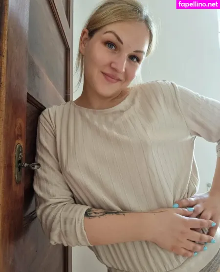 Chloehoneyyy OnlyFans Thumbnail #UHqsgGmcm7