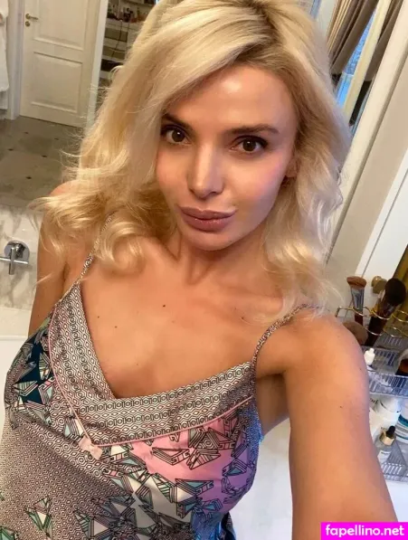 Chloejakson 1 Main Profile Photo