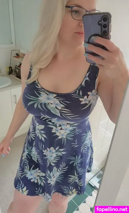 Chloekiss1 OnlyFans Thumbnail #EQ5LH5oiOX