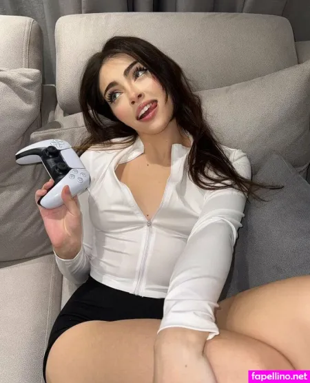 Chloemarini 8 OnlyFans Thumbnail #6fmDXXXvLf