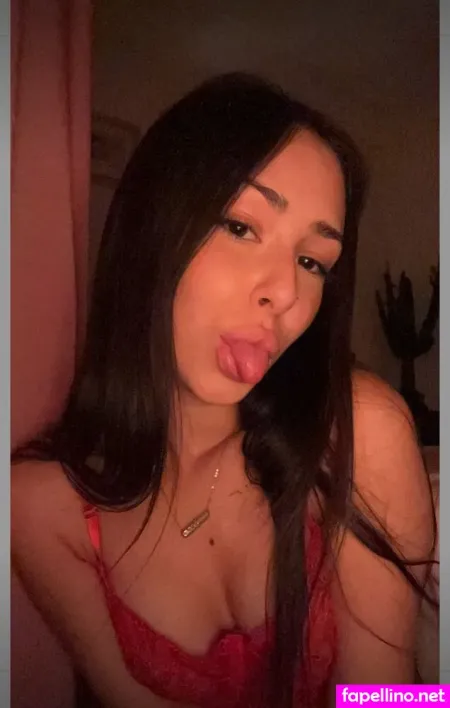 Chloemylove OnlyFans Thumbnail #3ciNckg8bD