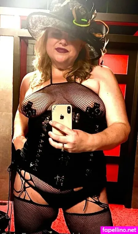 Chloenastarchild OnlyFans Thumbnail #TgCDsSKK30